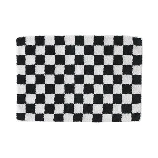 Black and white checkerboard bath mat