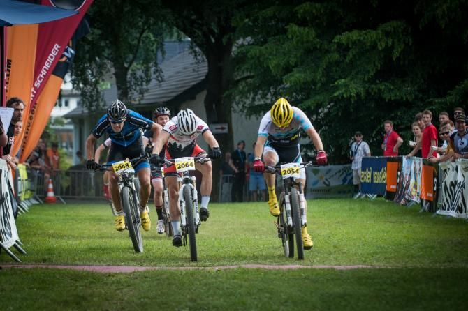 Andy Eyring, Martin Gluth and Titouan Perrin Ganier sprint for the finish