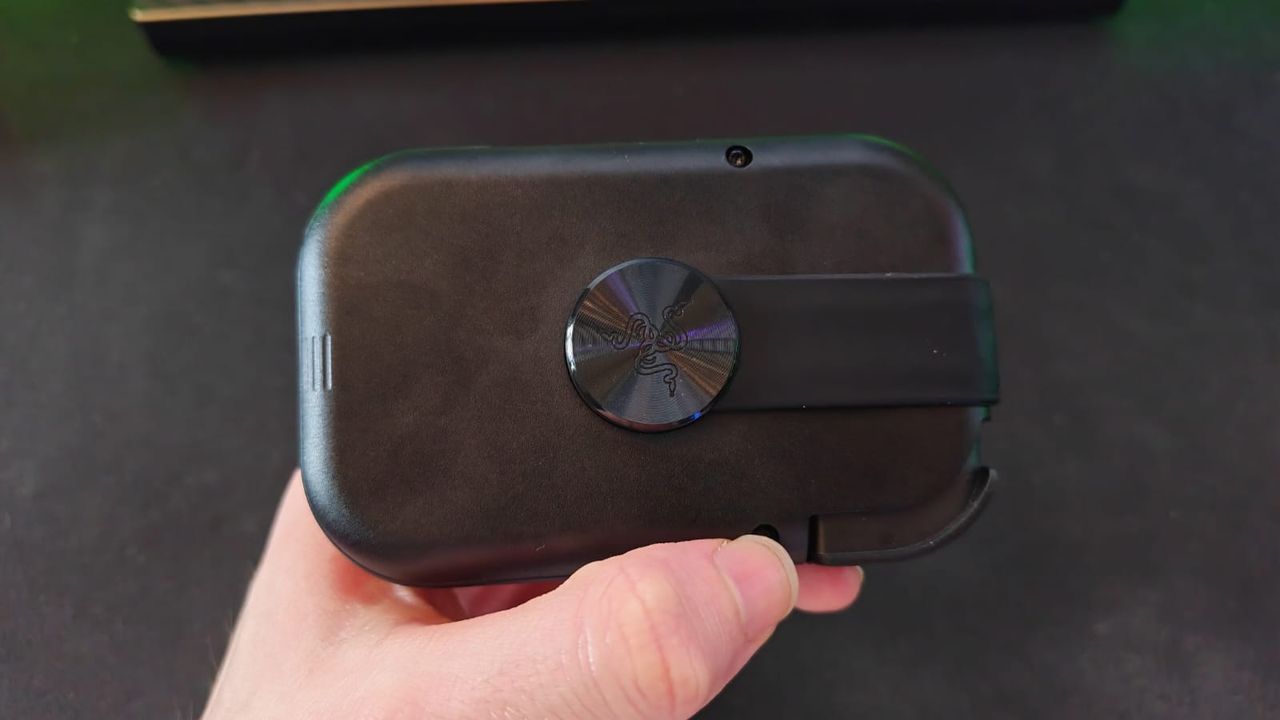 The Razer symbol on the folded up Razer Prio