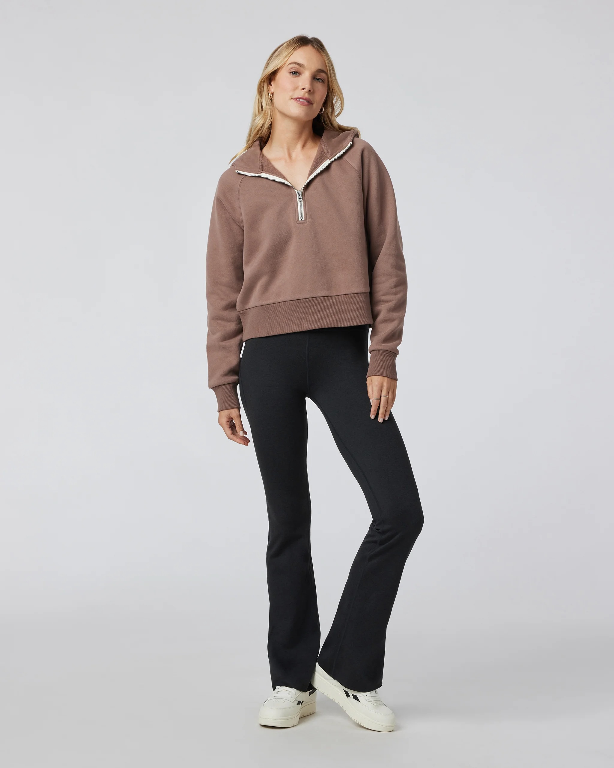black vuori flared leggings