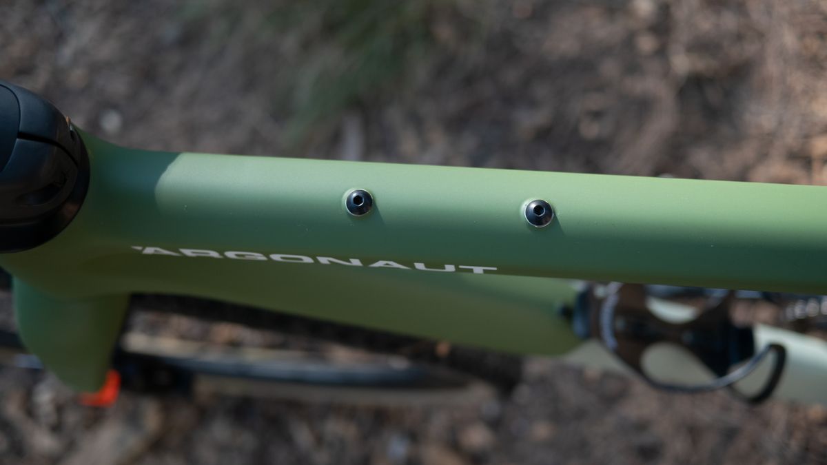 Argonaut GR3 top tube mounts