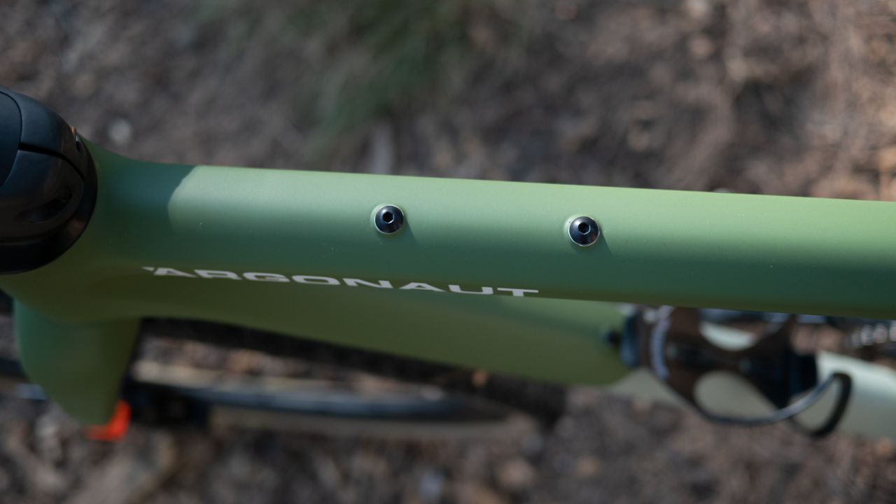 Argonaut GR3 top tube mounts