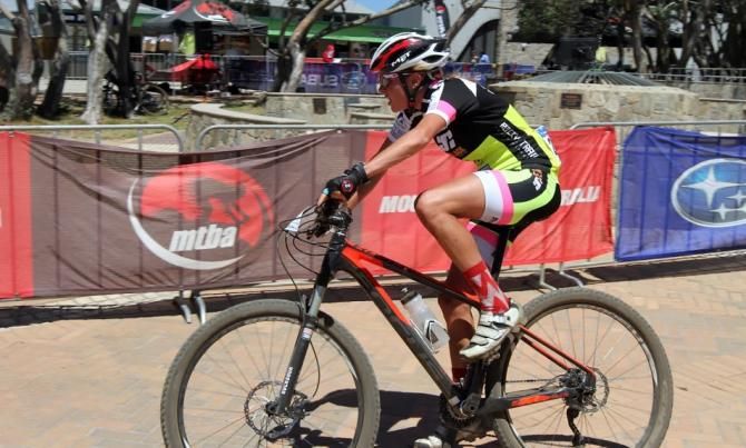 Sara Mills, second in the U19 women's cross country