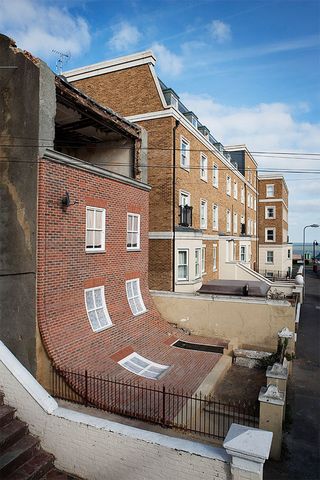 alex chinneck street art