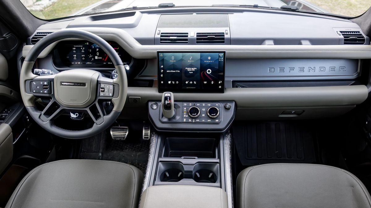 2025 Land Rover Defender test drive.
