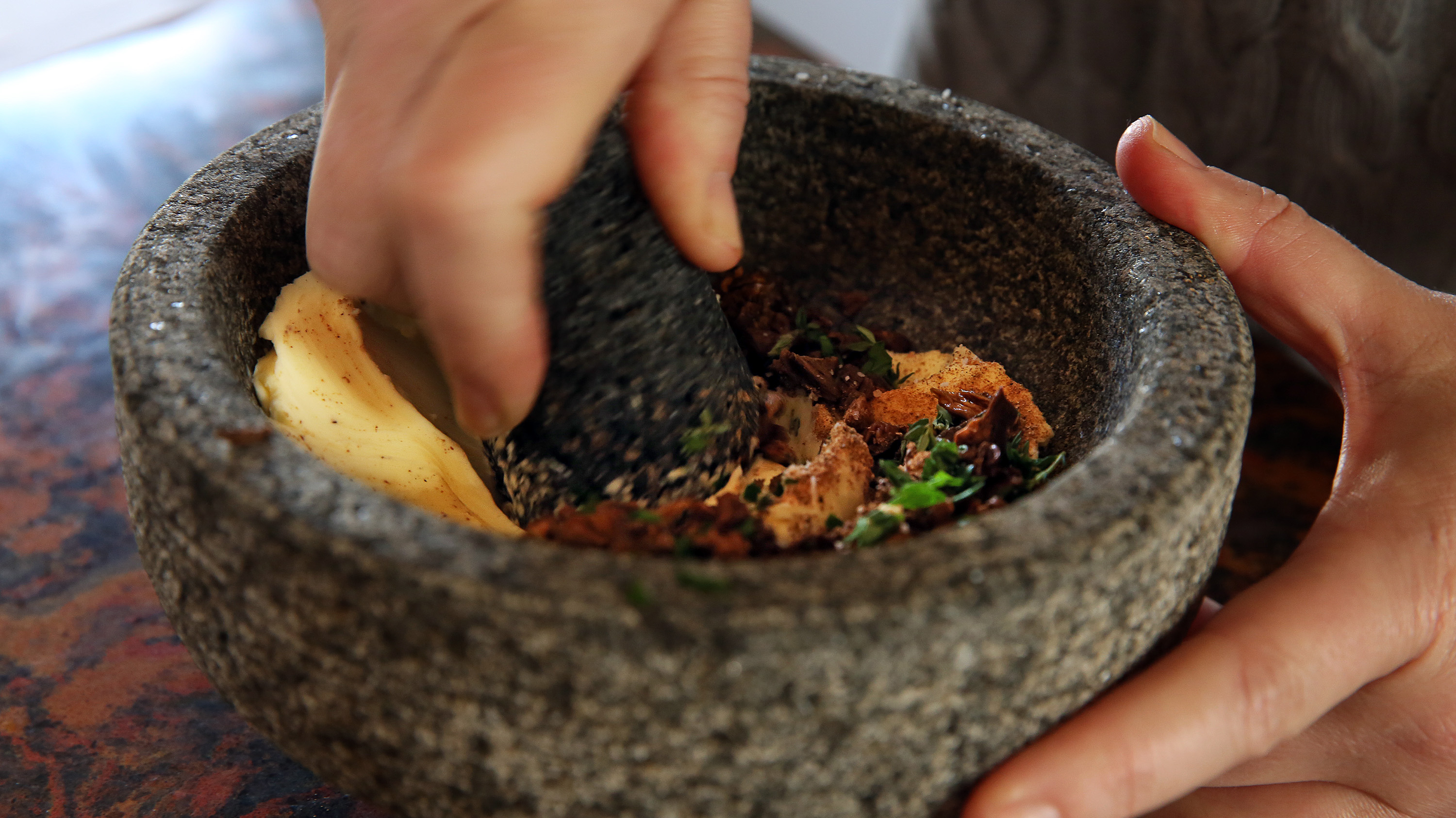 Marble pestle & mortar