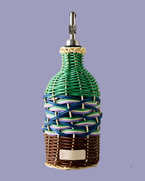Maegen Woven Oil Pourer