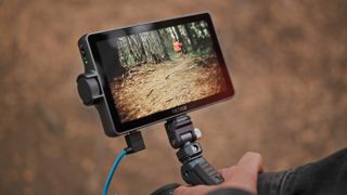 Viltrox DC-A1 on-camera monitor