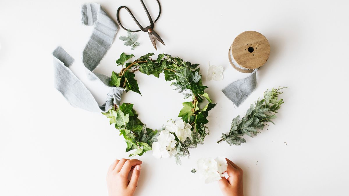 Best DIY Christmas wreath-making kits for 2021 - Vimarsana News