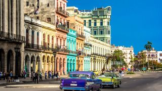 old town havana colourful buildings and cars