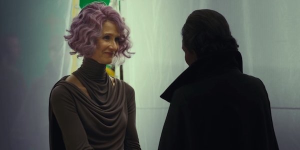 Holdo and Leia in The Last Jedi