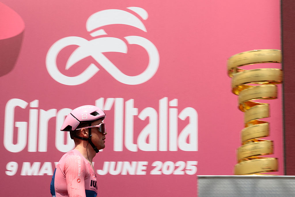 Lidl-Trek's Danish rider Mads Pedersen arrives for the ceremony ahead of the start of the 5th stage of the 108th Giro d'Italia cycling race 151kms from Ceglie Messapica to Matera on May 14, 2025. (Photo by Luca Bettini / AFP)