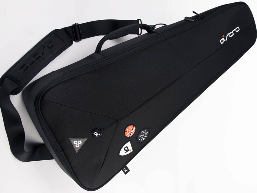 Guitar Hero&#039;s Roadie bag. Oh, stop it