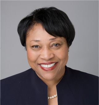 Carolyn  McKanders