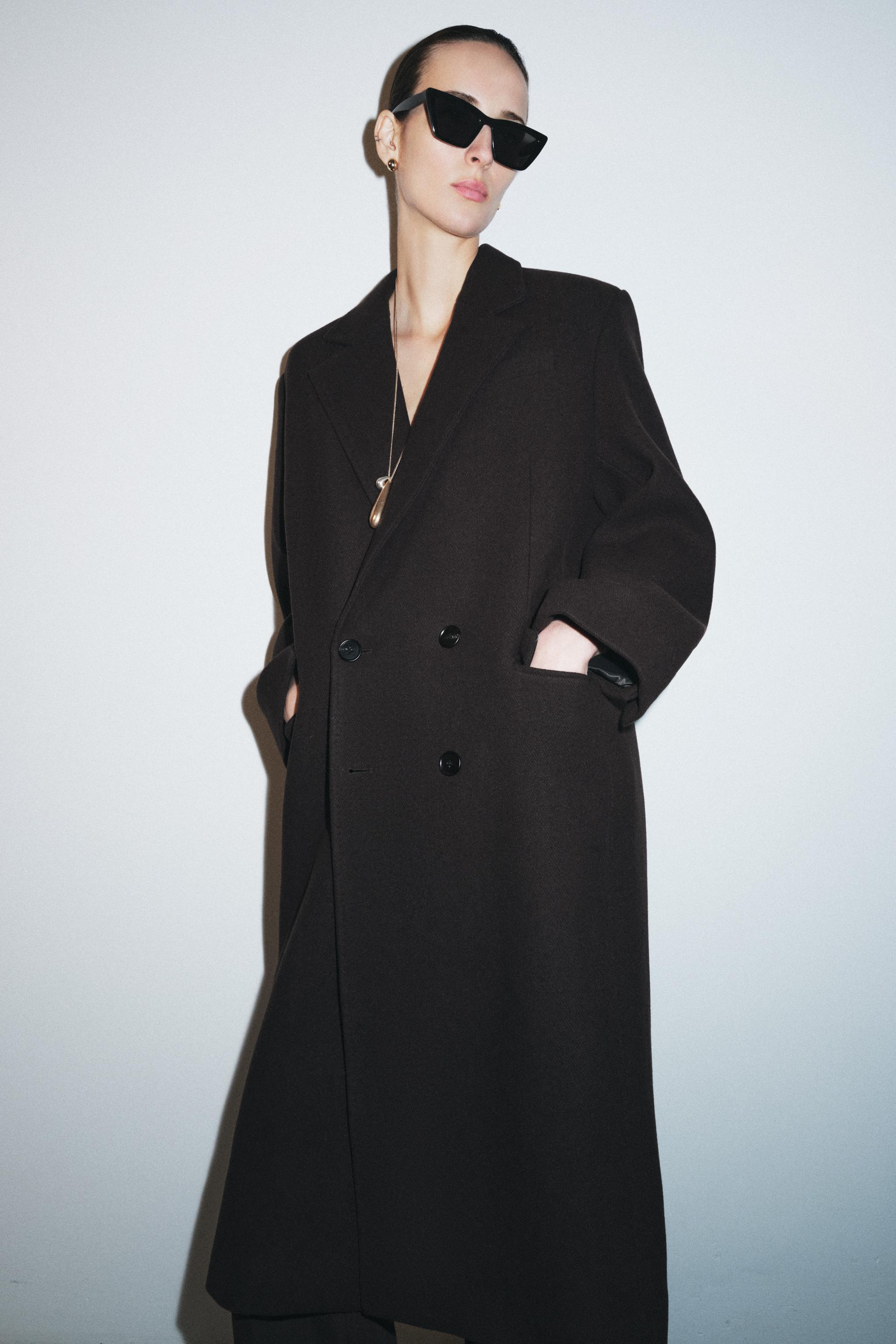 Oversized Double-Breasted Wool Coat Zw Collection