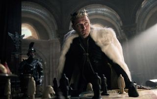 King Arthur- Legend of the Sword Jude Law