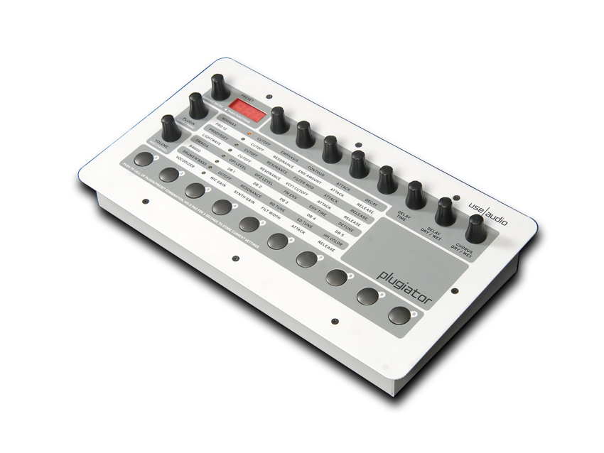 Eight knobs enable you to tweak your currently-loaded synth&#039;s parameters.