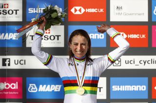 Van Vleuten to debut rainbow jersey at the Giro dell'Emilia