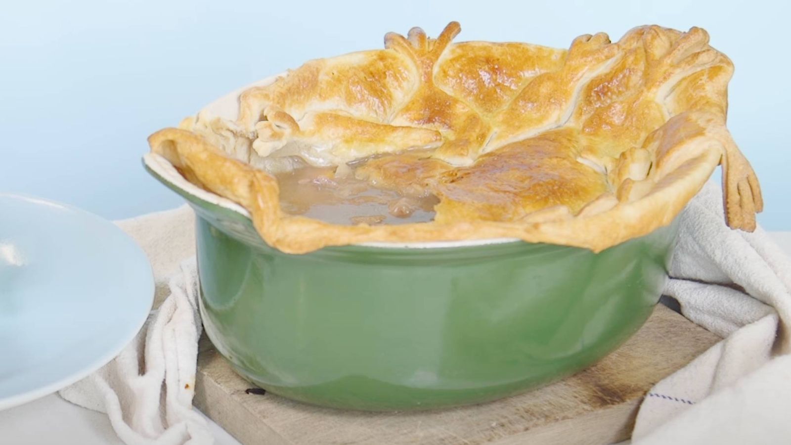Hairy Bikers' steak and ale pie | British Recipes | GoodTo