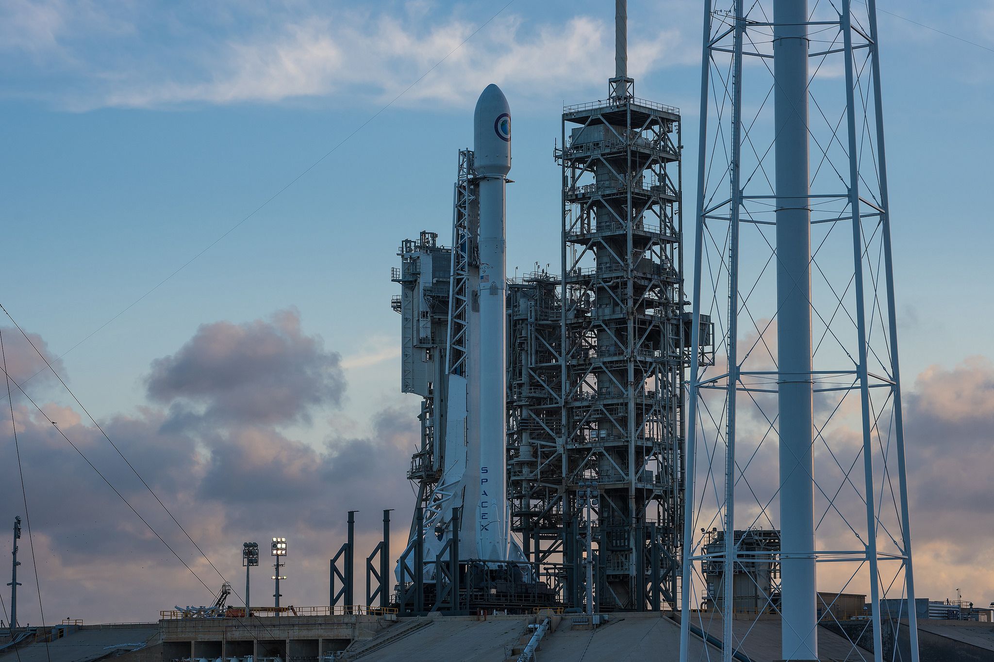 Secret US Spy Satellite Heading to Low-Earth Orbit, SpaceX Launch