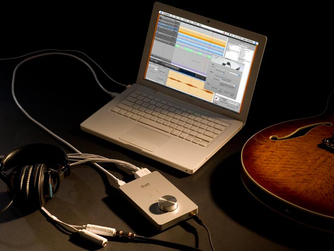 Your guitar and computer can become easy bedfellows.