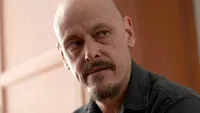 Mr. Inbetween