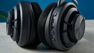 Photograph of the Turtle Beach Atlas Air Headset