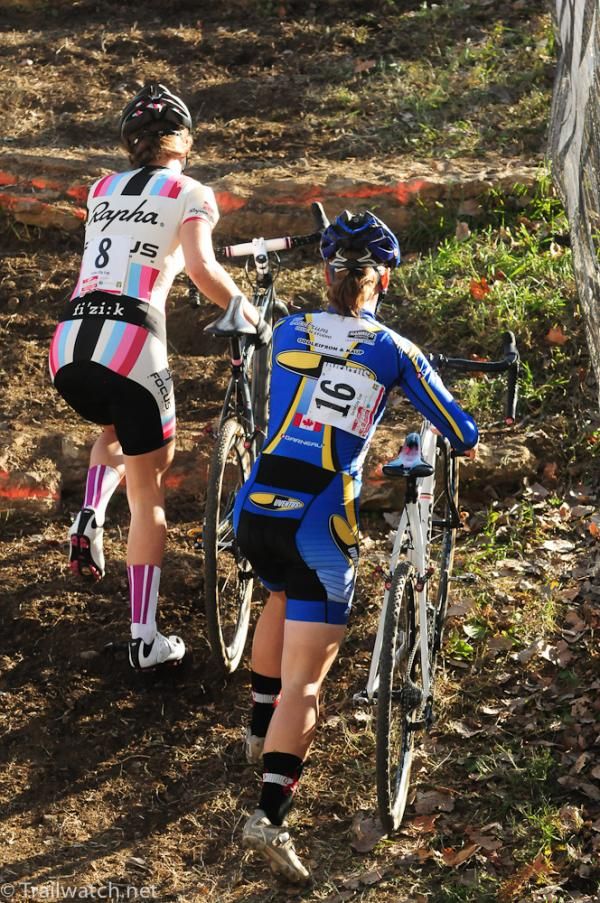 Julie Krasniak (Rapha Focus) and Pepper Harlton (Juventus Cycling) on the stone stairs