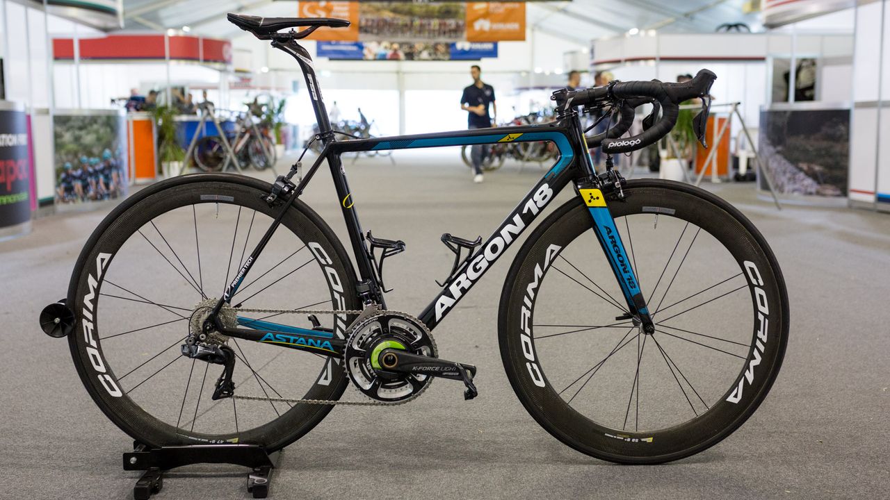 Astana's Argon18 Gallium Pro with Shimano Dura-Ace R9150, FSA cranks and Corima 55 S+ wheels