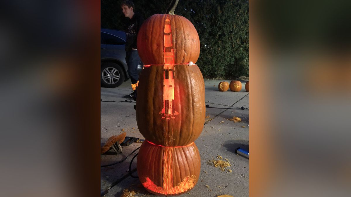 A Saturn V moon rocket blasts off in this most EPIC Halloween pumpkin carving!