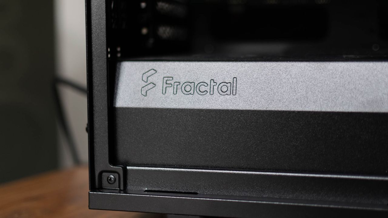 The Fractal Design logo in the Chillblast Fusion Threadripper Pro RTX 3975WX Workstation casing