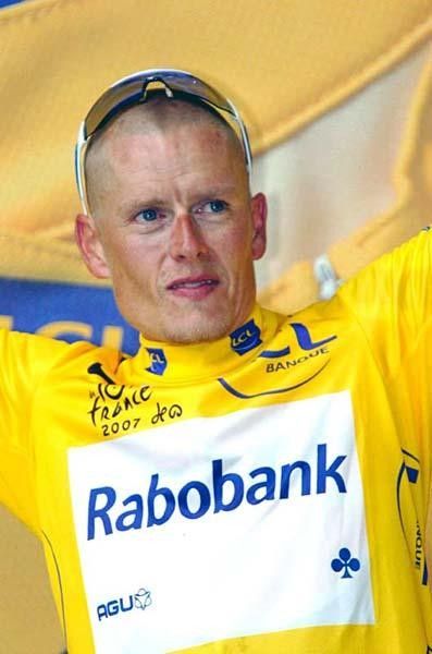 The smiling Dane with another yellow. Will he be in yellow still after tomorrow's time trial?