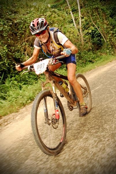 Louise Kobin racing at La Ruta