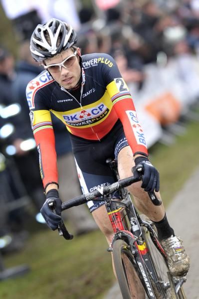 Niels Albert (BKCP-Powerplus) crosses the line