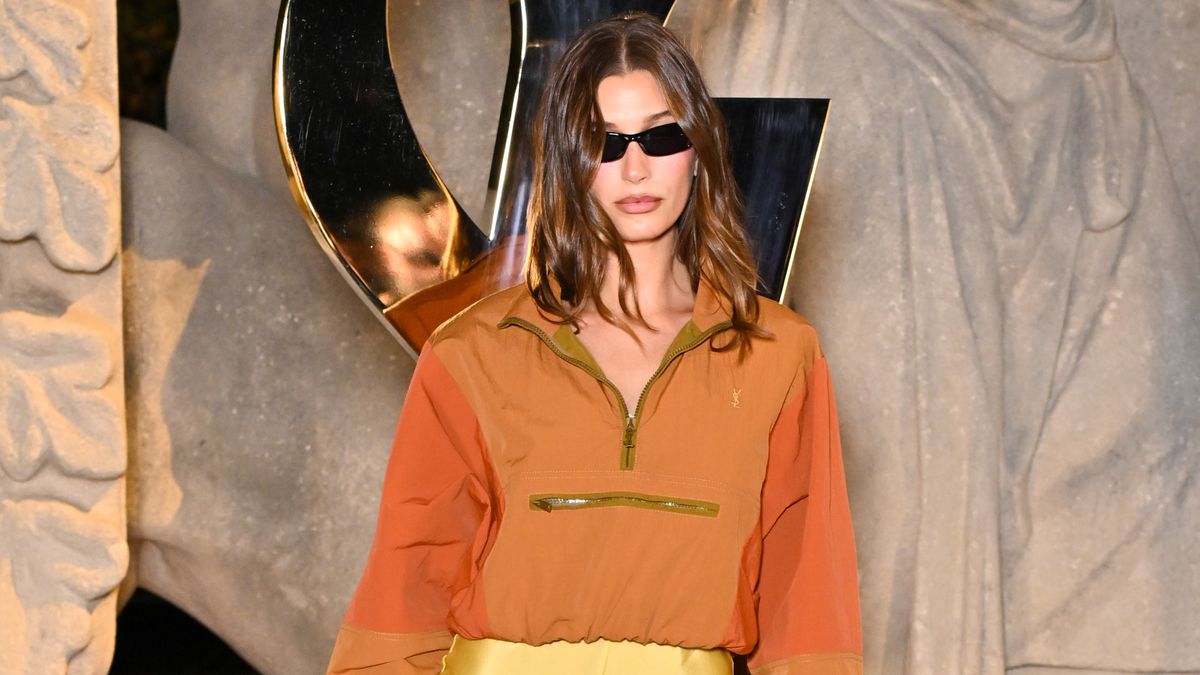 Yes, You Can Wear Your Lace-Trim Shorts This Fall, But Only If You Style Them Specifically Like This