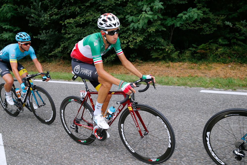 Fabio Aru in the peloton