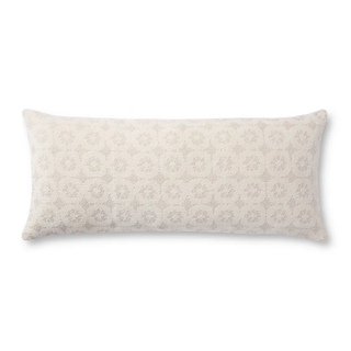white throw pillow
