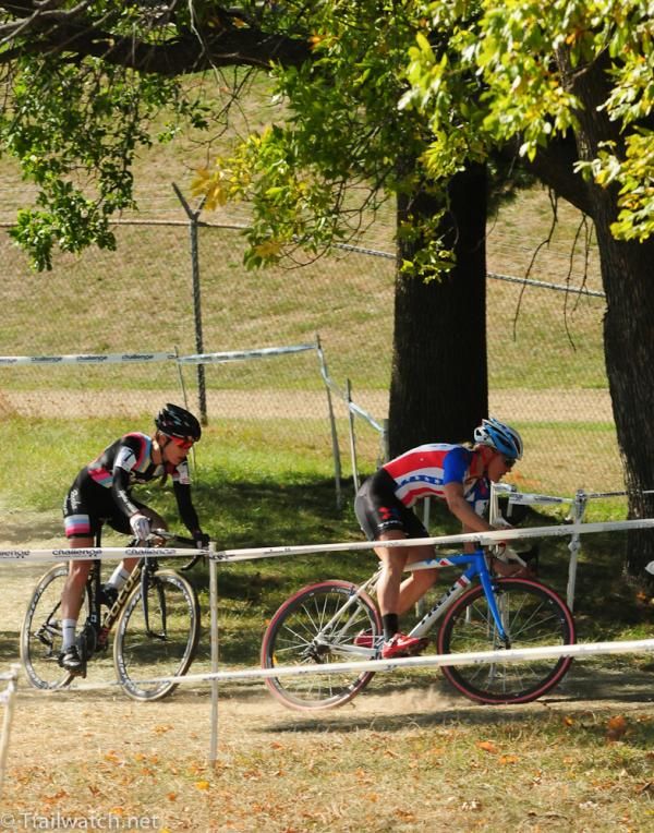 Katie Compton (Trek Cyclocross Collective) battling Julie Krasniak on lap two