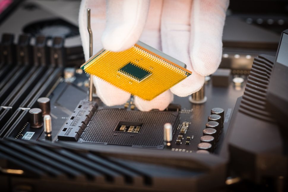 AM5 Socket May Be AMD's Doorway To DDR5 | Tom's Hardware