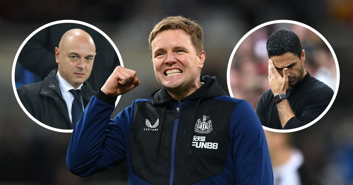 Newcastle United manager Eddie Howe celebrates with the fans after the Premier League match between Newcastle United and Burnley at St. James Park on December 04, 2021 in Newcastle upon Tyne, England.