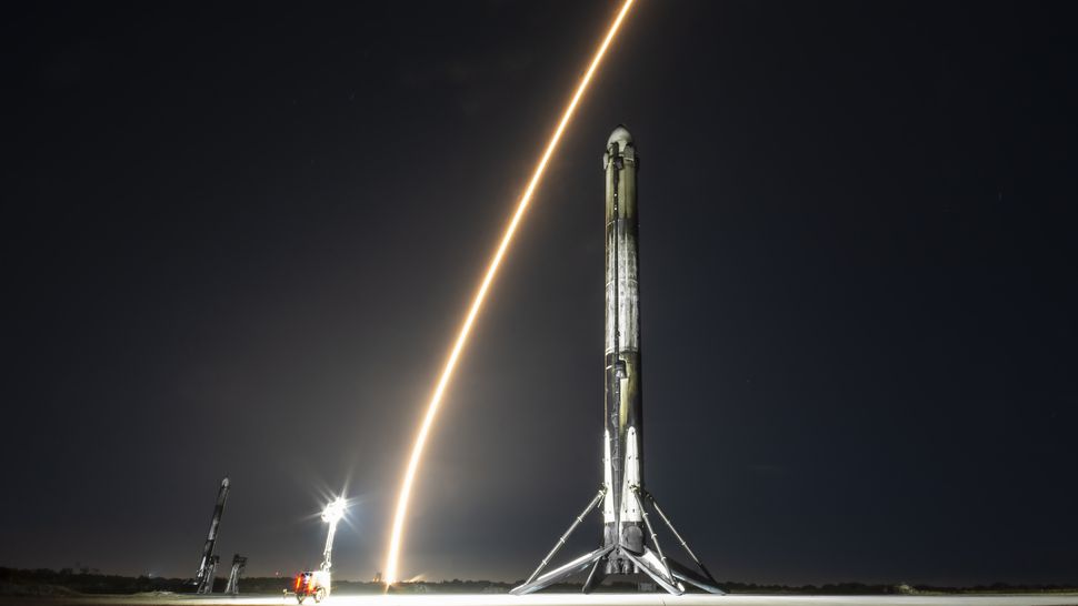 SpaceX Falcon 9 Rocket Launches 23 Starlink Satellites Into Orbit In ...