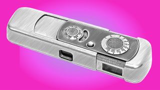 Line drawing of Minox B spy camera