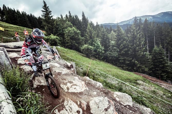 Josh Bryceland on his way to winning in Leogang