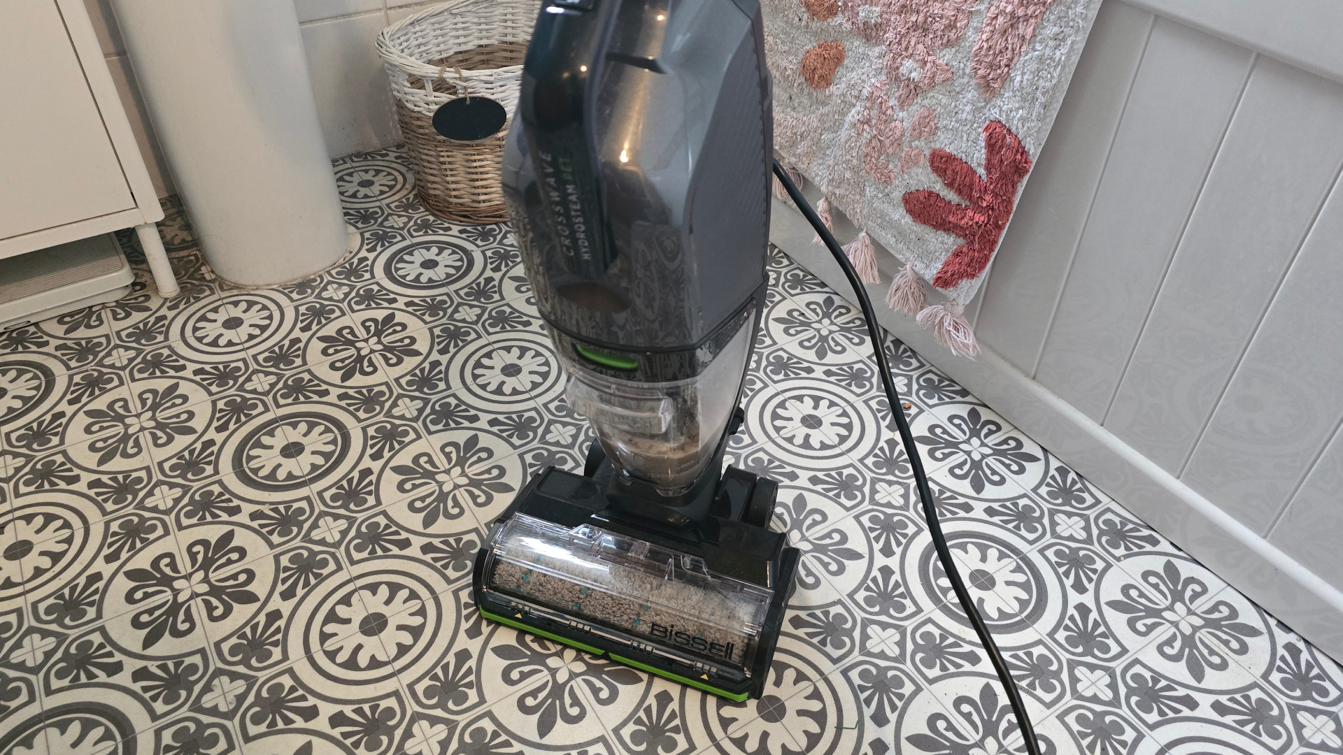 Bissell CrossWave HydroSteam Pet on vinyl bathroom floor