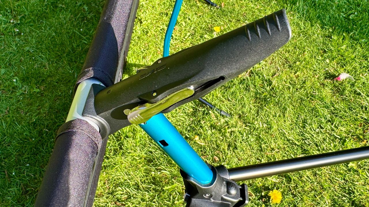Helinox Cot One Convertible lock lever lever