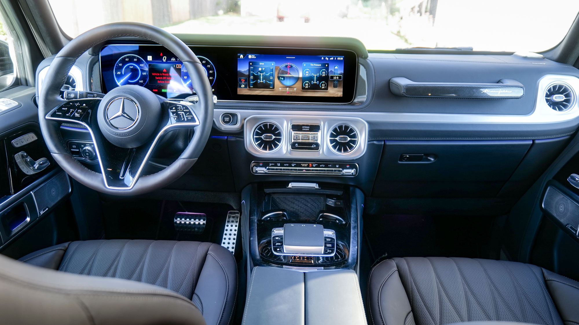 2025 Mercedes-Benz G 580 test drive.