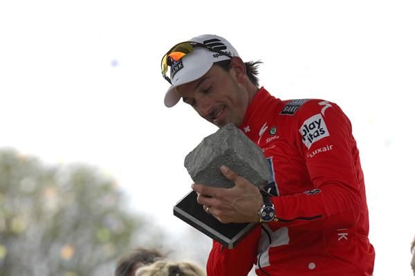 Fabian Cancellara (Saxo Bank) inspects his trophy.