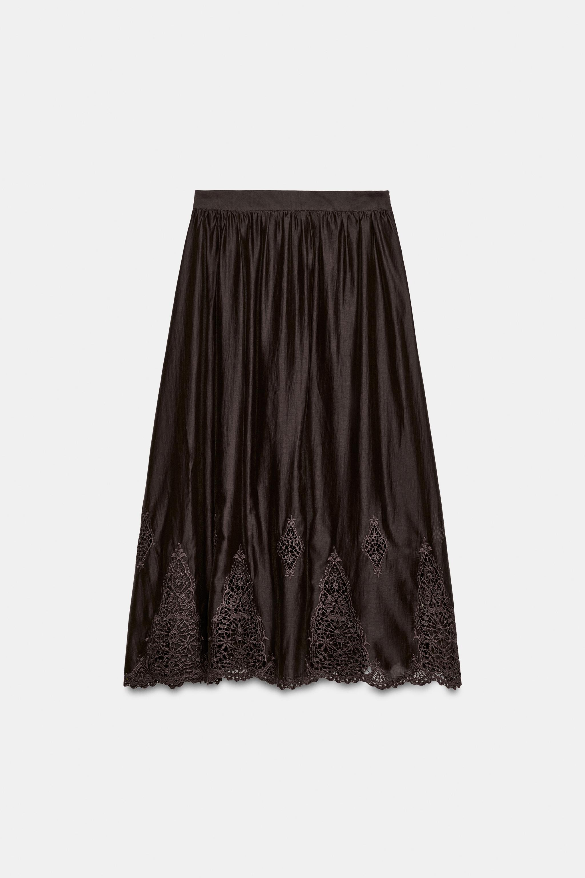 Embroidered Volume Midi Skirt