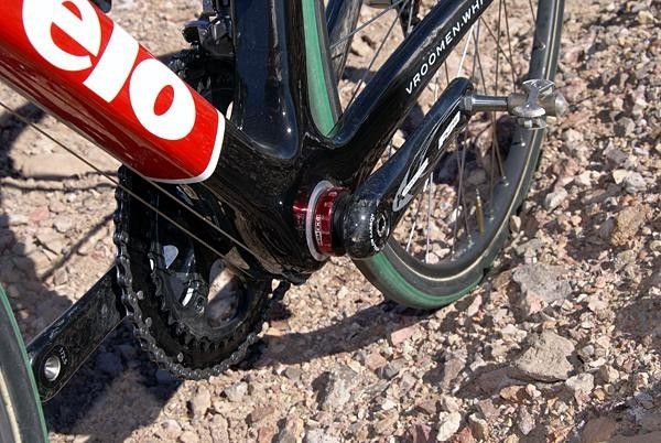 Cerv&eacute;lo's 'Squoval'-shaped down tube