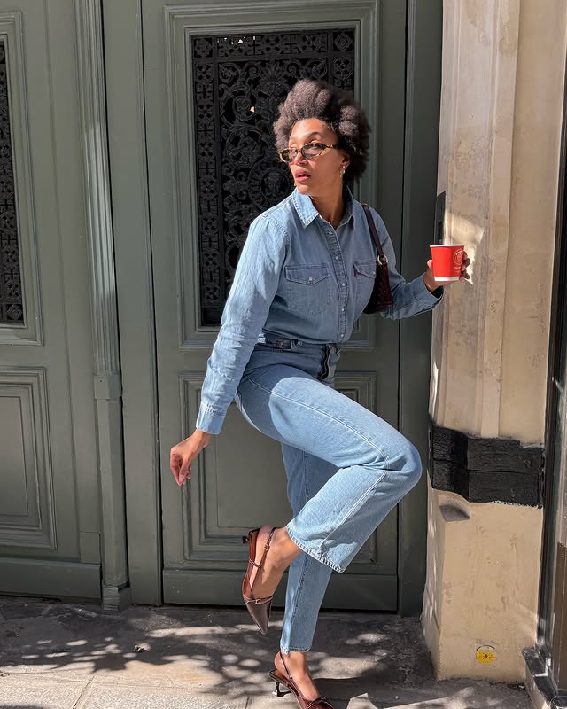 @Lenafarl in blue straight-leg jeans, blue denim shirt and burgundy slant